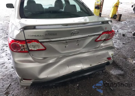 2013 Toyota Corolla S из США, поврежденный, VIN 2T1BU4EE5DC958250